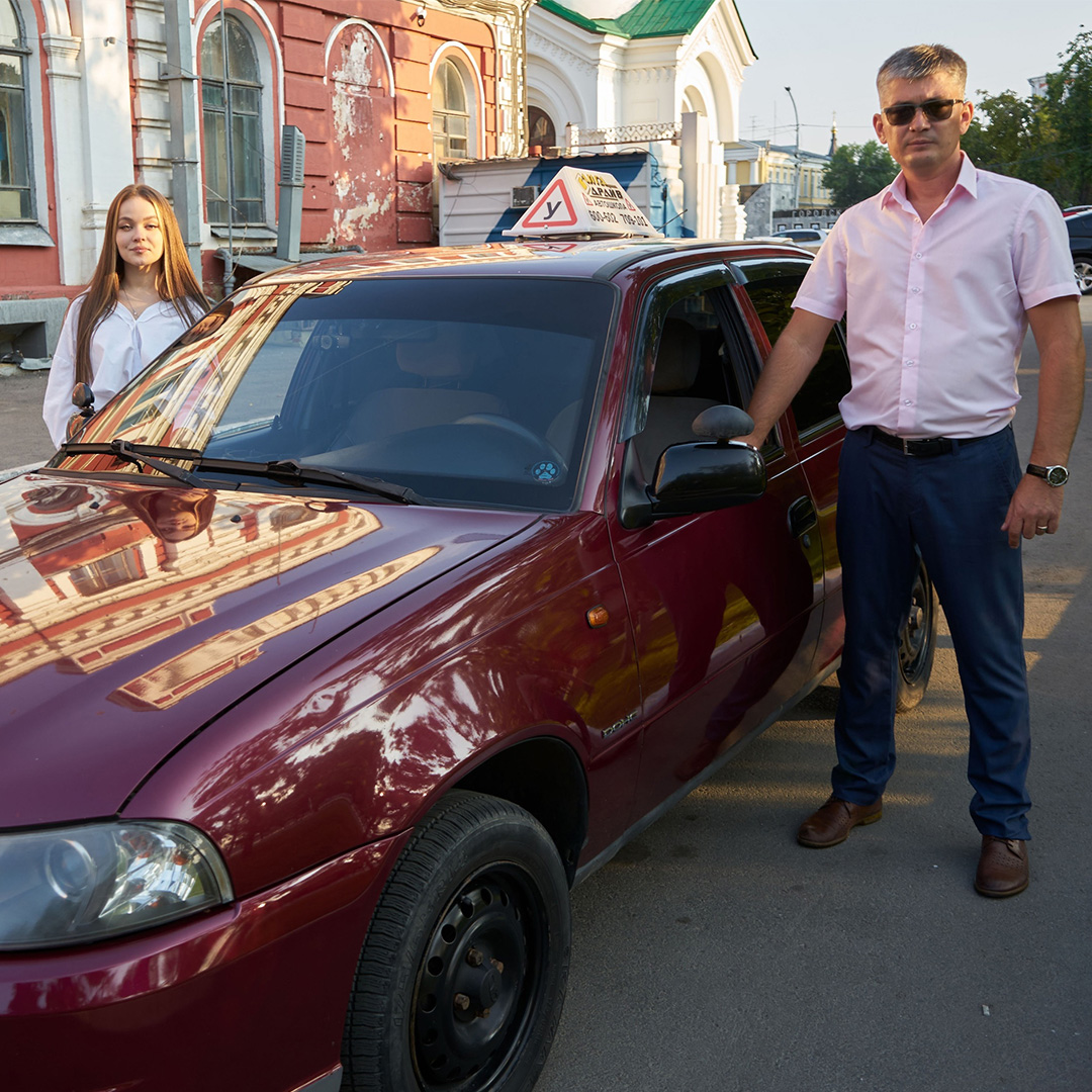 Автоинструктора с железными нервами и стажем вождения по Калининску более 10 лет